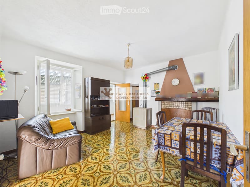 Appartement de 3,5 pièces avec jardin - Zone secondaire (1)