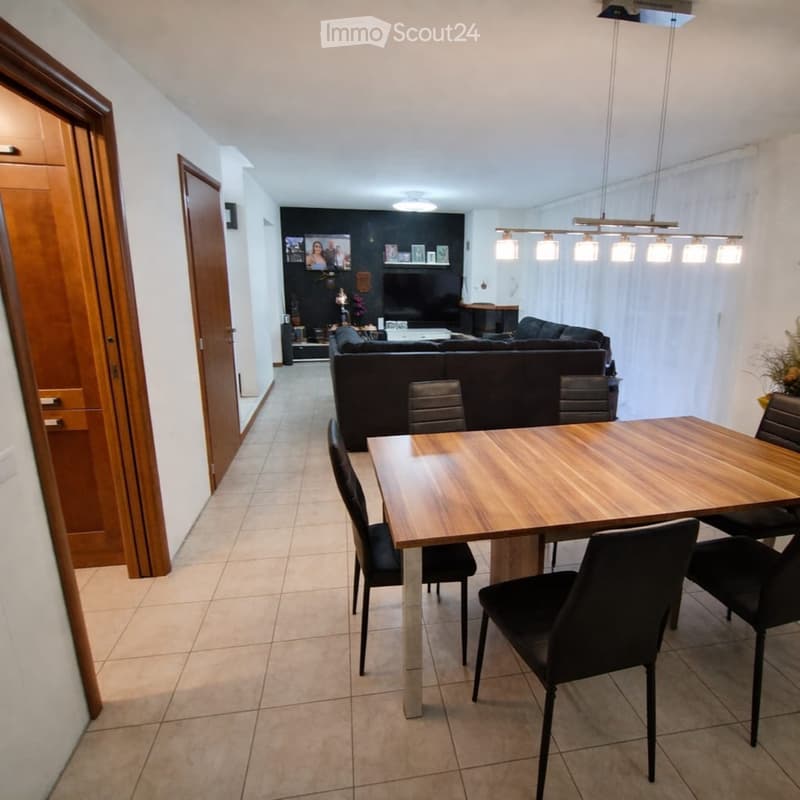 Maison unifamiliale avec grand jardin à Signôra (2)