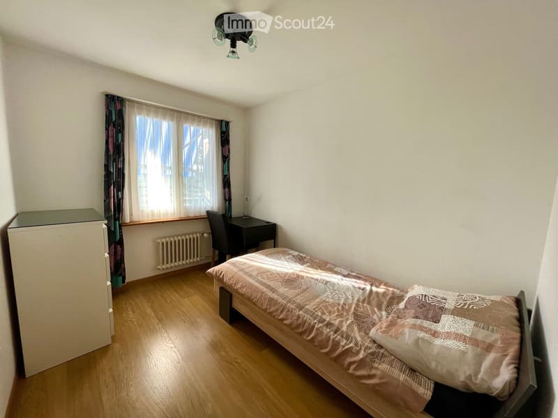 Sommerangebot Möbliertes WG-Zimmer nur für Juli 2026 (1)