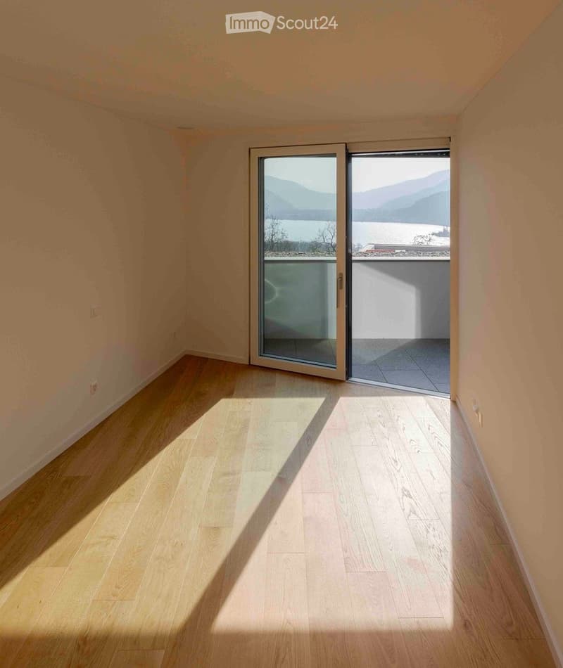 SUBINGRESSO: Splendido e moderno 2.5 / 3 locali con vista (5)