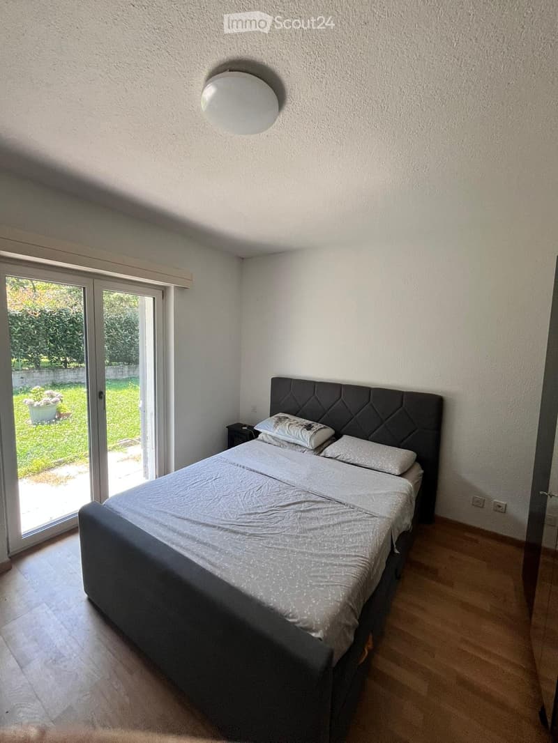 Wir suchen einen Nachmieter für 2.5 Zimmer mit großem privatem Garten (4)
