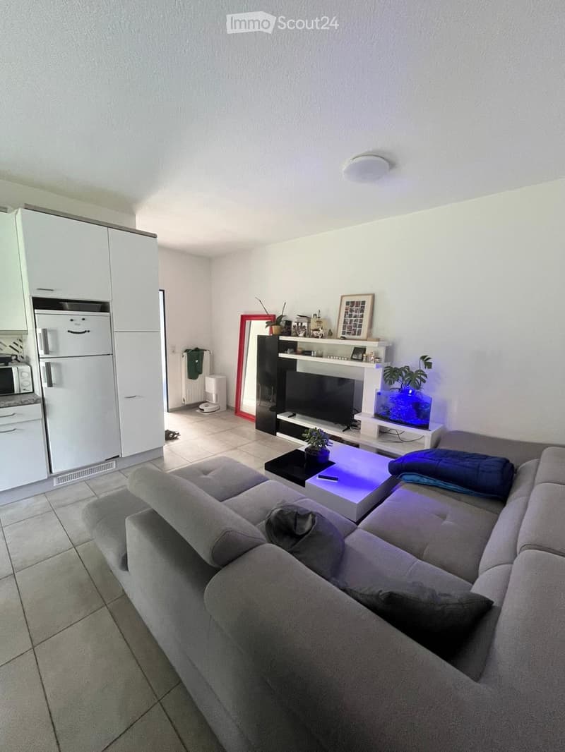 Wir suchen einen Nachmieter für 2.5 Zimmer mit großem privatem Garten (3)
