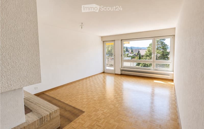 Temporary - Bright 4.5-room apartment in Wettswil with balcony (1)