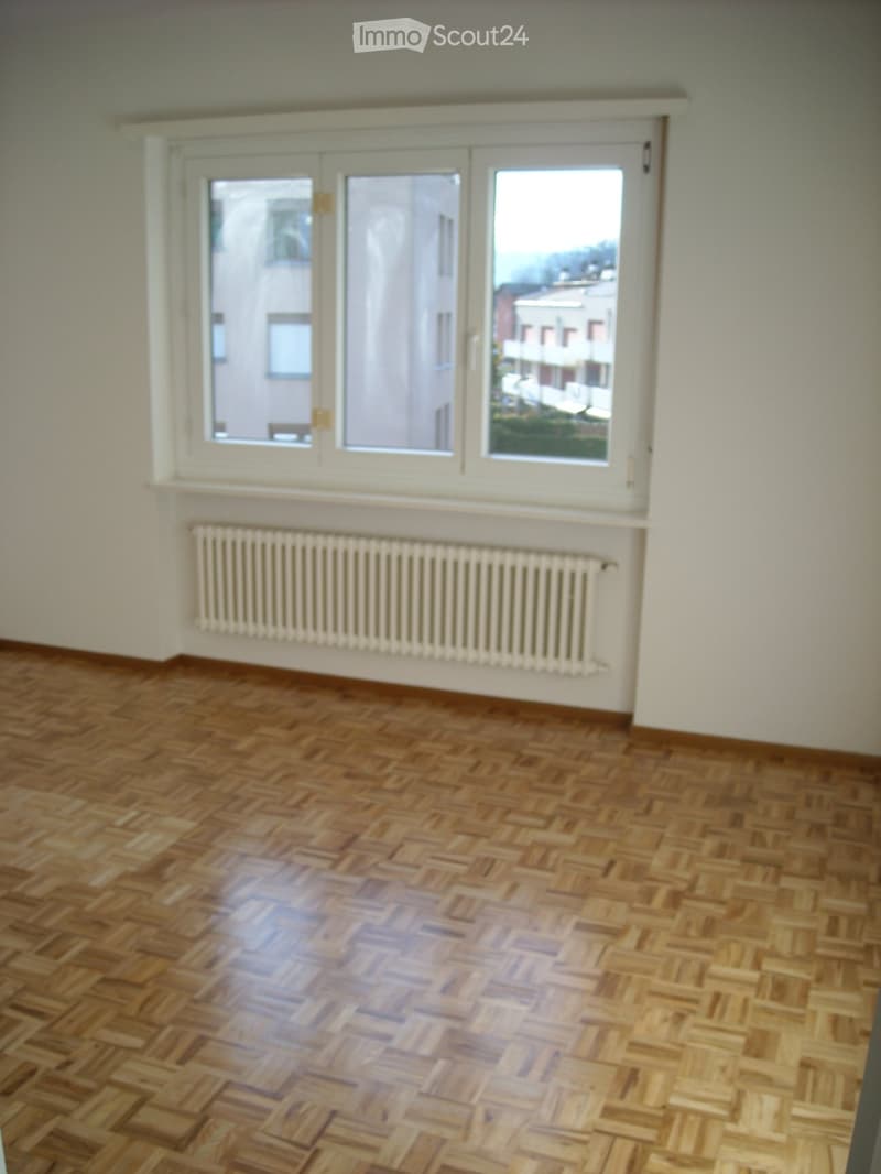 3.5 locali - via Golf 47 / Caslano (4)