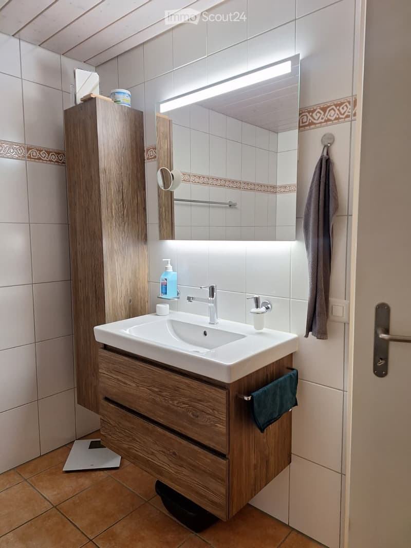 5.5 Zimmer Wohnung in Oppligen zu vermieten (5)
