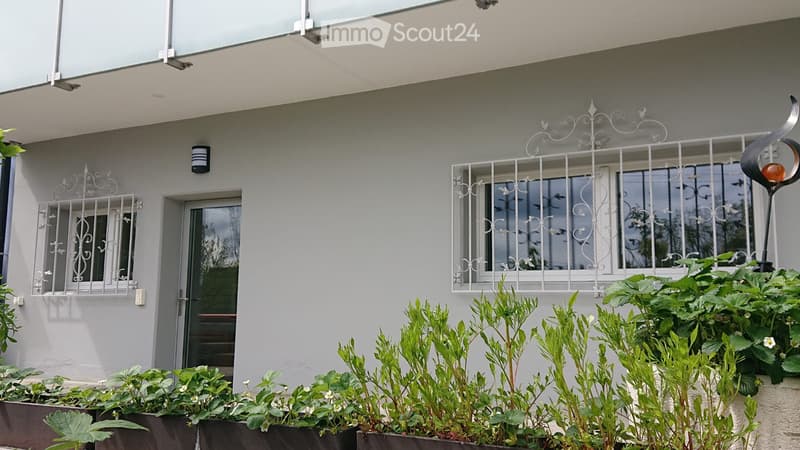 Appartamento tranquillo di 1,5 locali con giardino in casa unifamiliare (1)