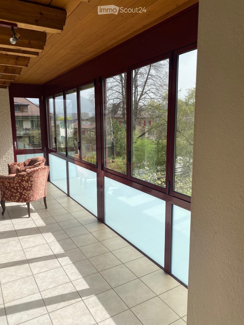 Helle 4-Zimmer Wohnung mit Balkon in Wimmis (3)