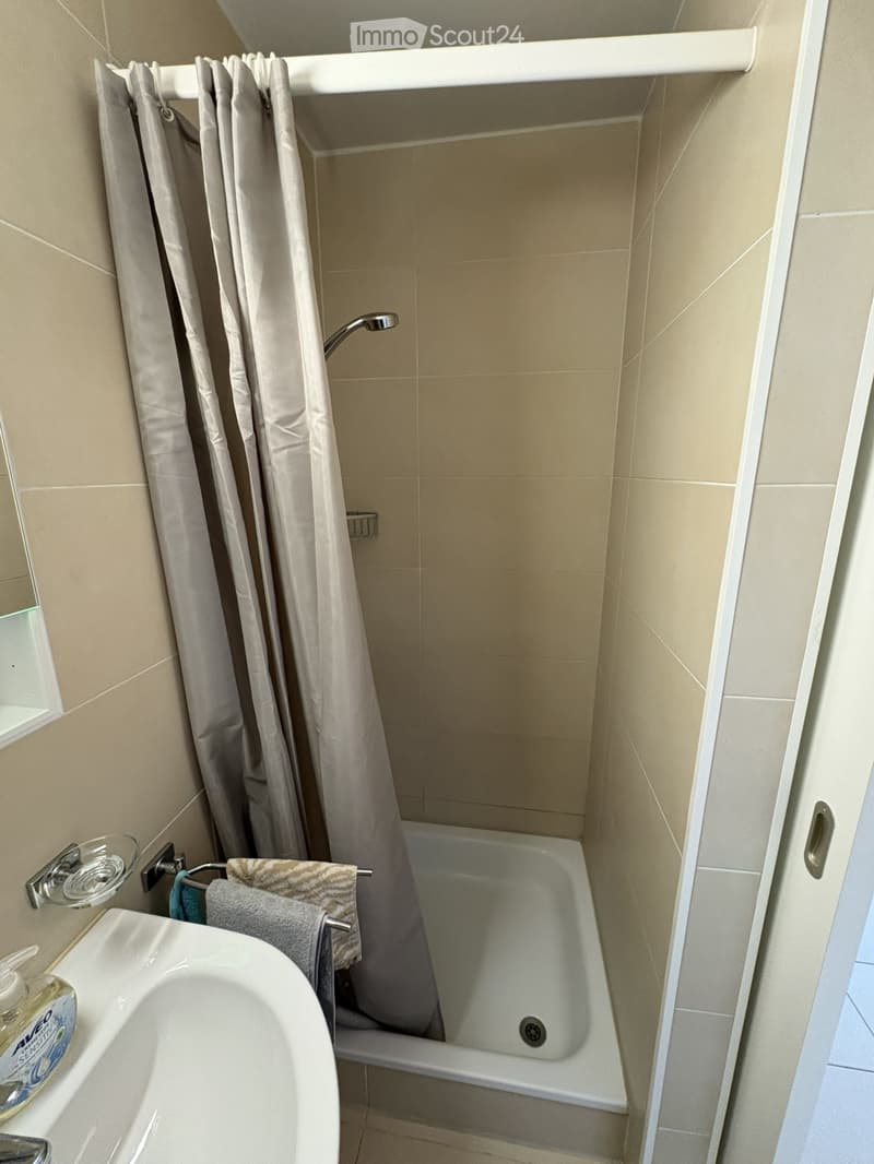 Affitasi studio di 1.5 locali a Friburgo - zona Pérolles (4)