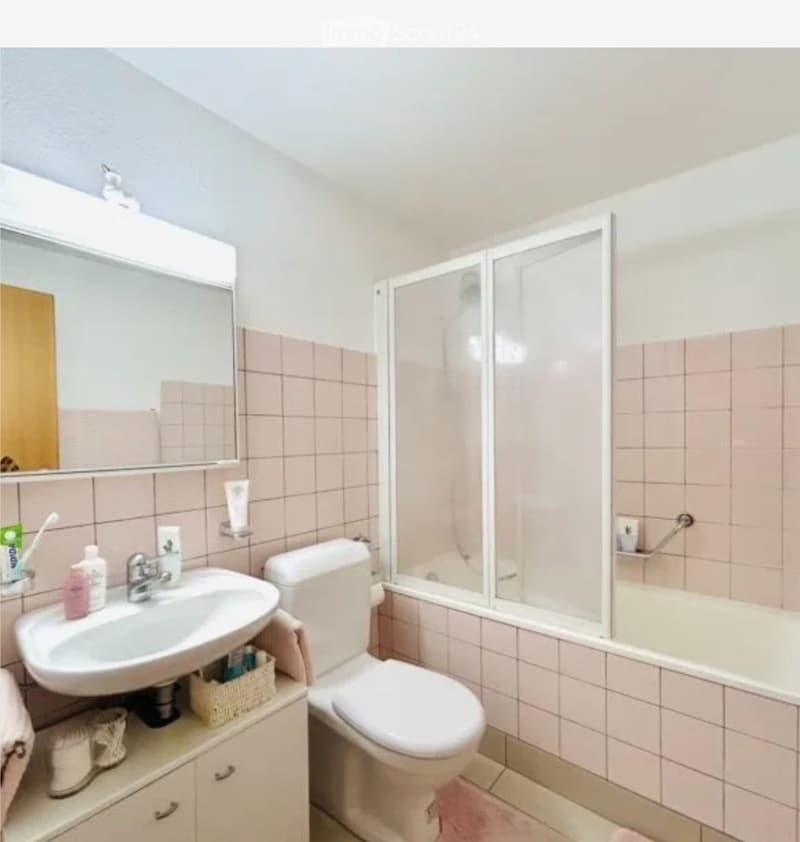 Spacious 3.5-room attic apartment with 110m2 living space (5)