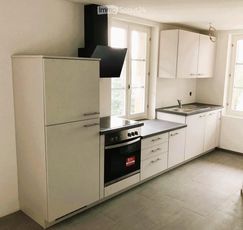 We rent a bright 1-room apartment in Kottwil (2)