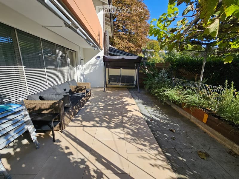 6 Zimmer Doppeleinfamilienhaus mit grossem Grundstück (3)