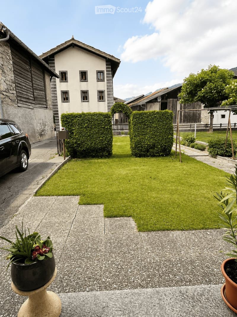 Sonniges Einfamilienhaus mit Garten & Waldstück in Turtmann (10)