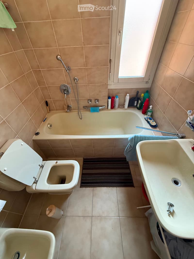 Subaffitto camera con bagno privato (4)