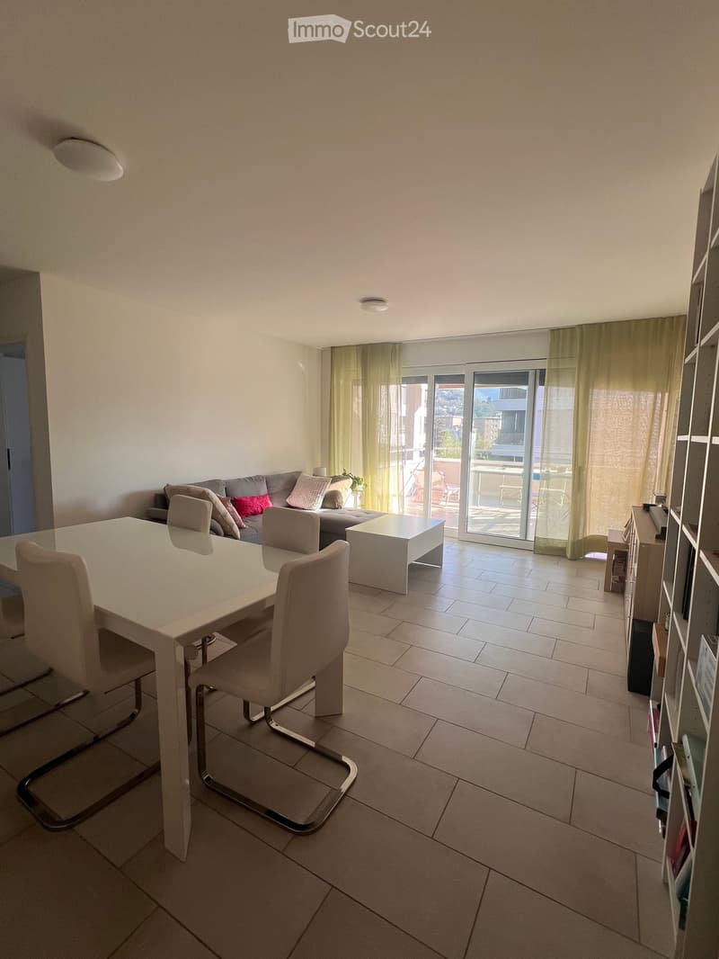 Ich suche einen Nachmieter für eine 2,5-Zimmer-Wohnung in Bellinzona (2)