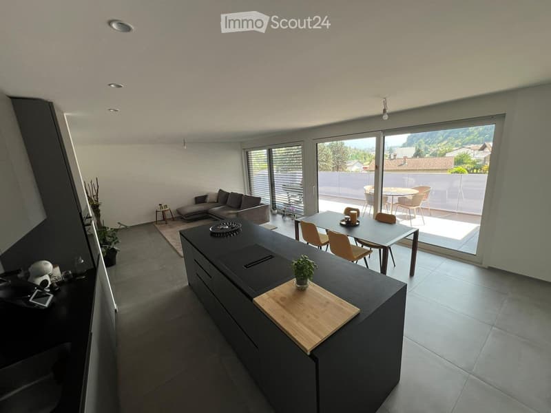 Nous recherchons un sous-locataire - splendide appartement 4.5 pièces avec vue sur les châteaux (5)