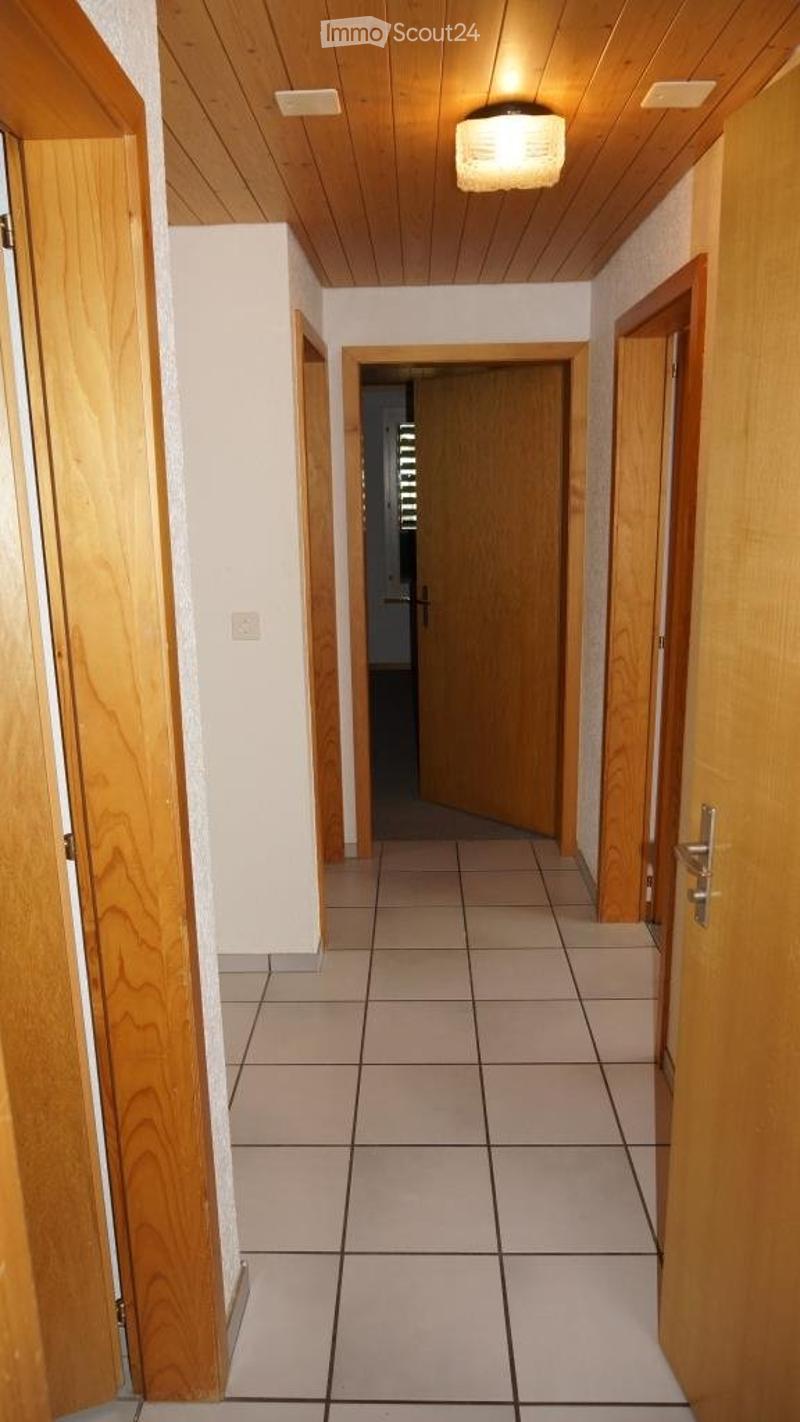 Appartamento mansardato di 2,5 locali in zona tranquilla (2)