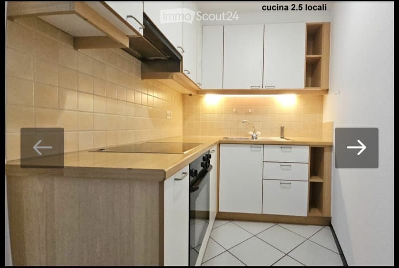 Miete von 2,5-Zimmer-Wohnung in Doppelhaushälfte (3)