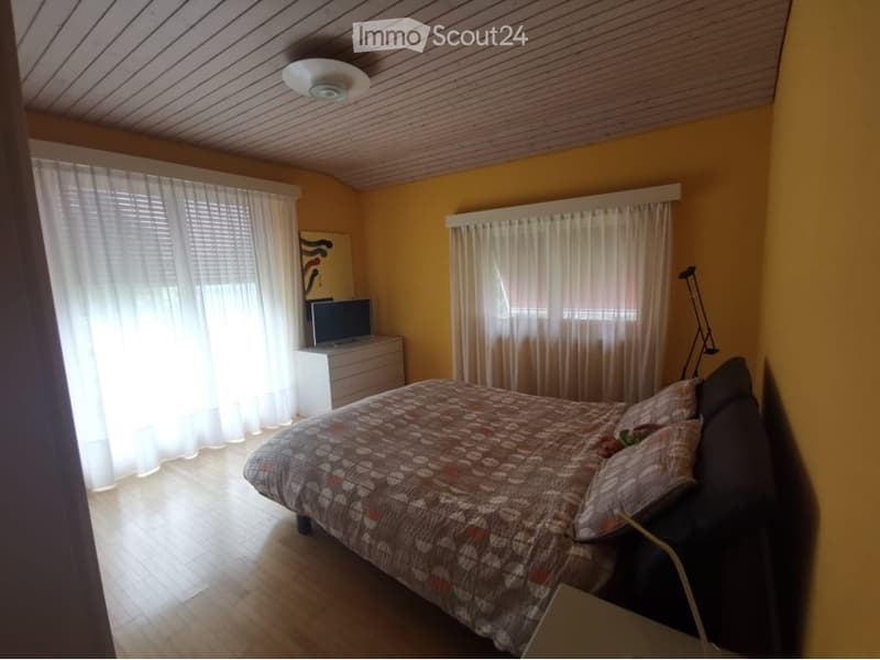 Appartamento in casa bifamiliare a Biasca con vista (4)