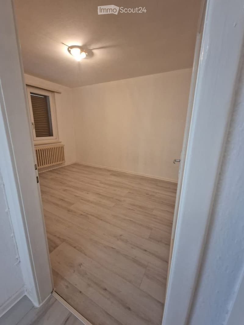 In affitto appartamento di 3 locali ristrutturato a Herzogenbuchsee (3)