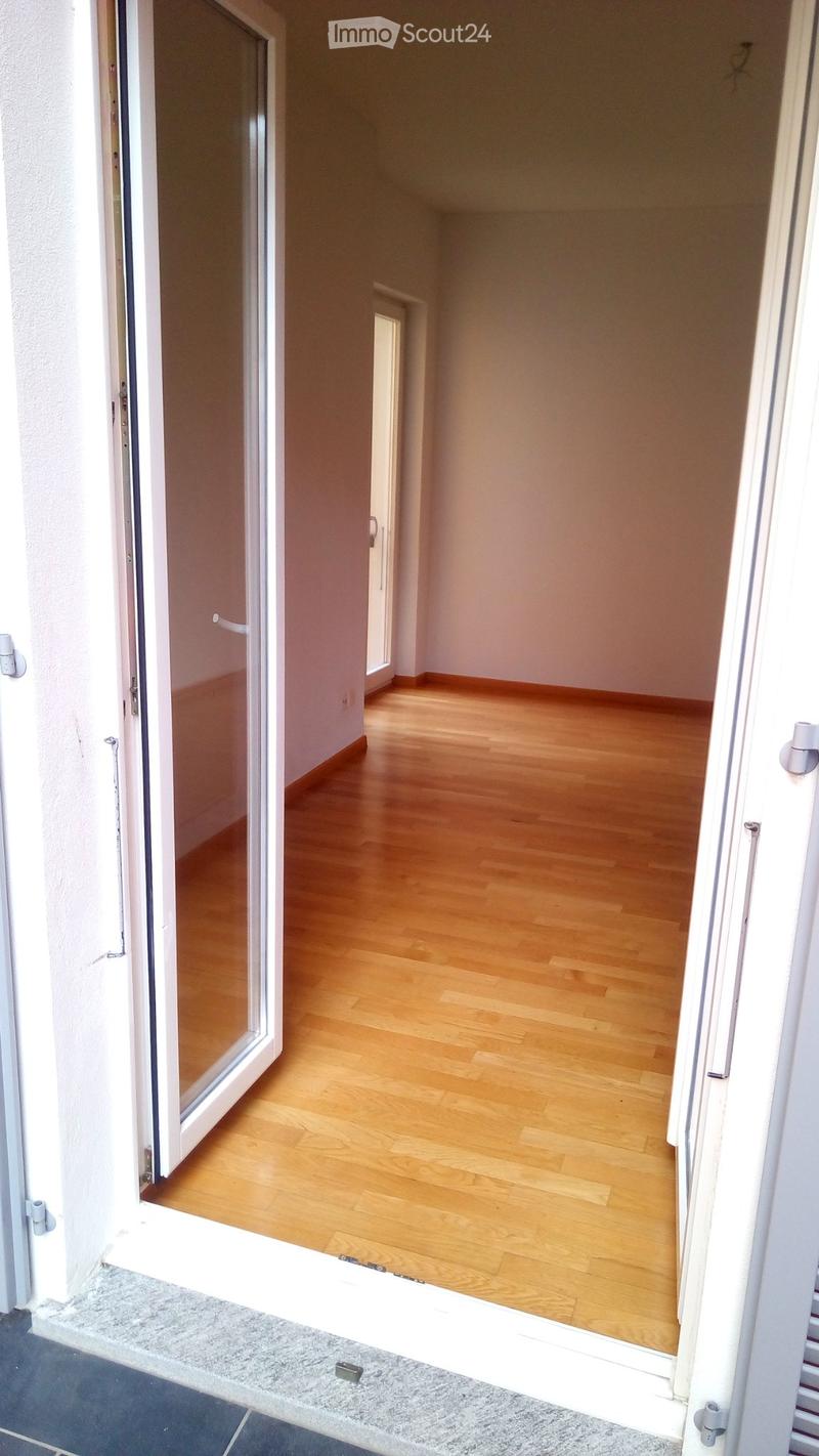 Affittasi casa triplex in Citta Vecchia (4)