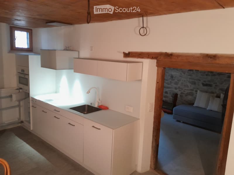 Charming apartment for rent in Sufers (3)