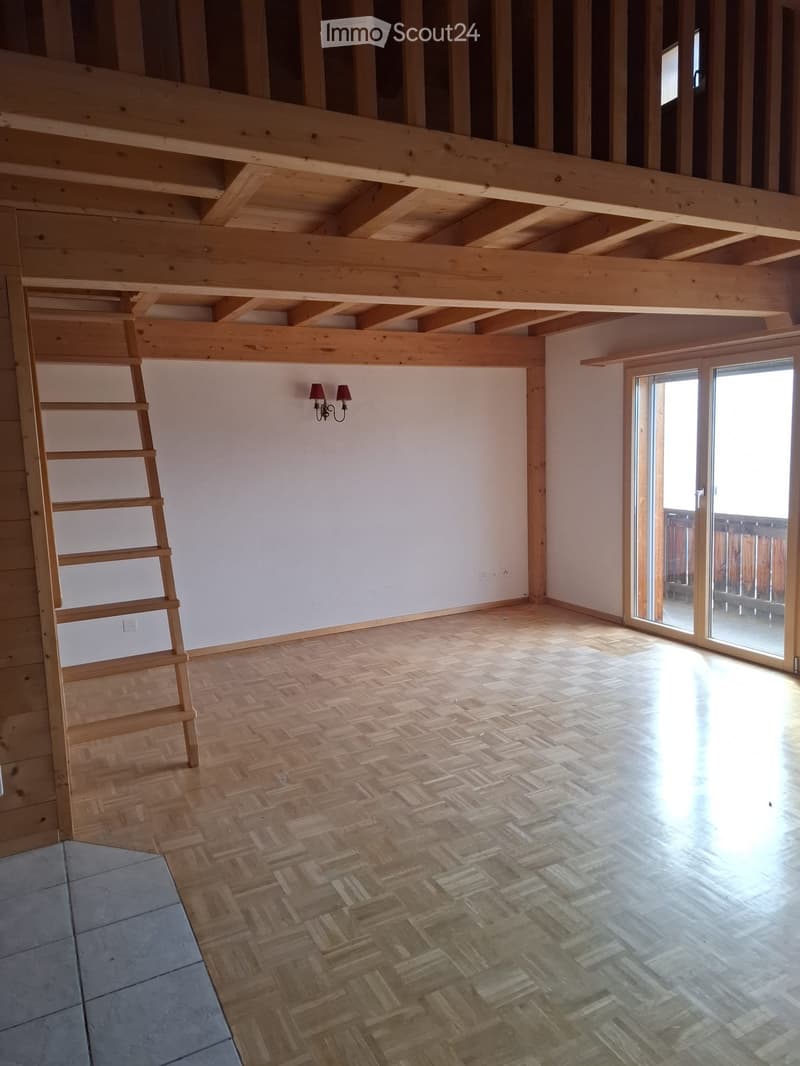 Wohnung in Ruschein (2)