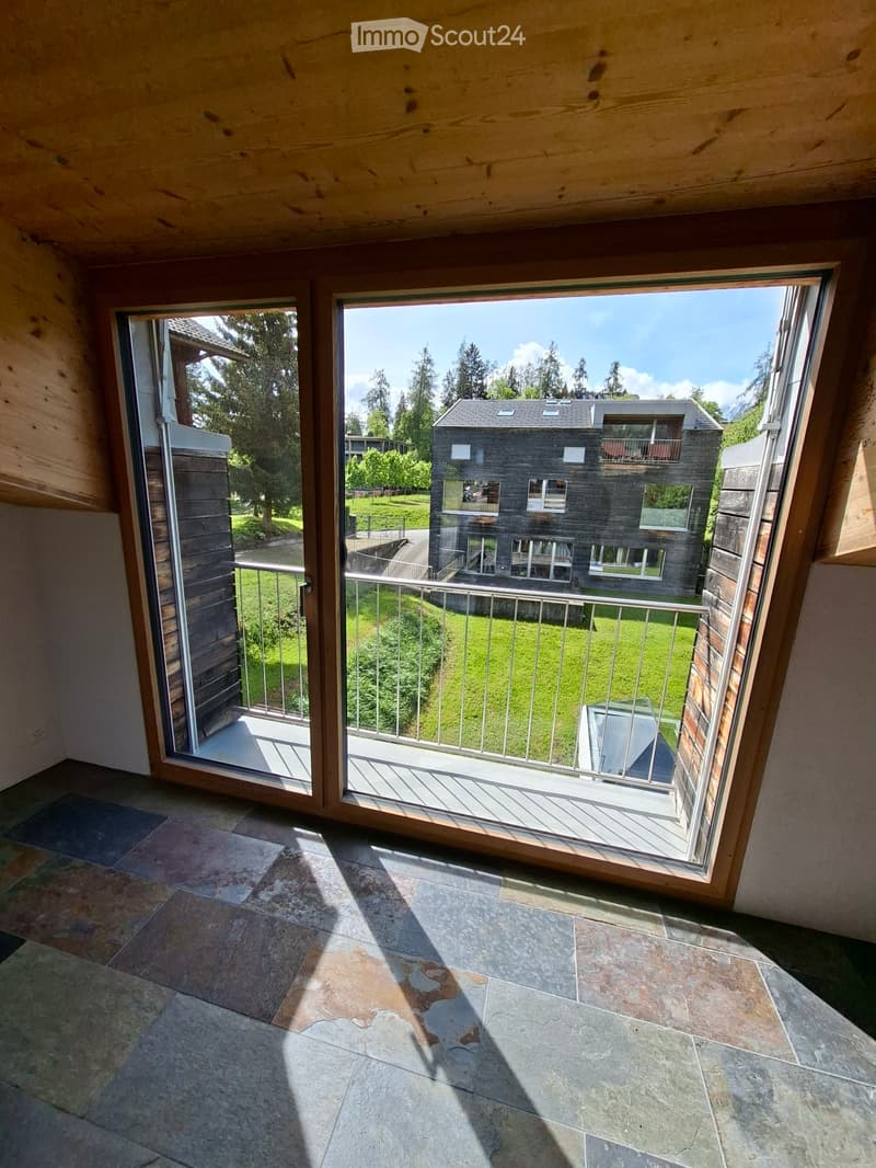 4.5 Zimmerwohnung, an sehr ruhiger Lage in Flims Waldhaus (5)