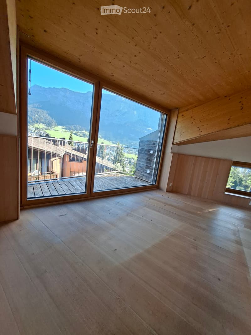 4.5 Zimmerwohnung, an sehr ruhiger Lage in Flims Waldhaus (1)