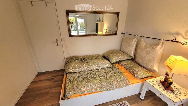 Monolocale in casa unifamiliare, bordo del bosco, 8 minuti a piedi dalla stazione (2)