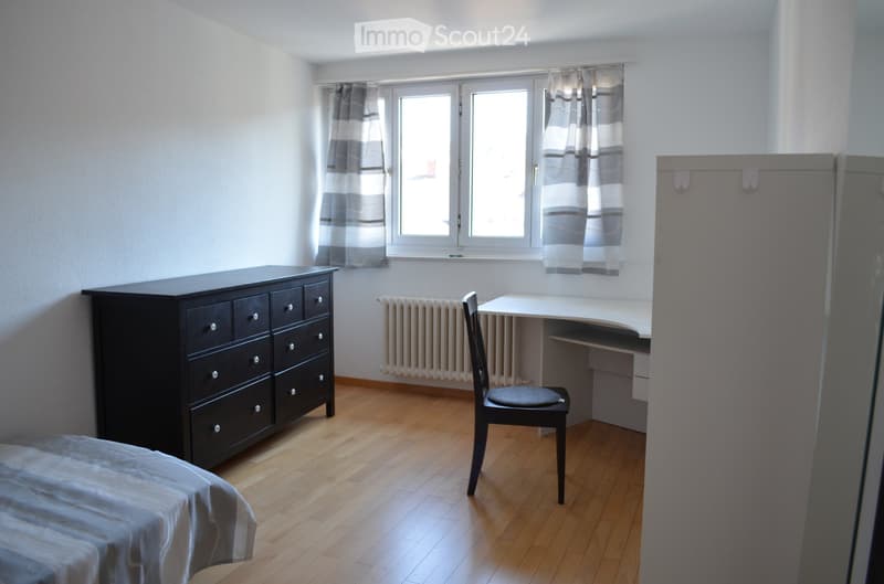 Chambre à louer en colocation : 15m² meublée disponible immédiatement (2)