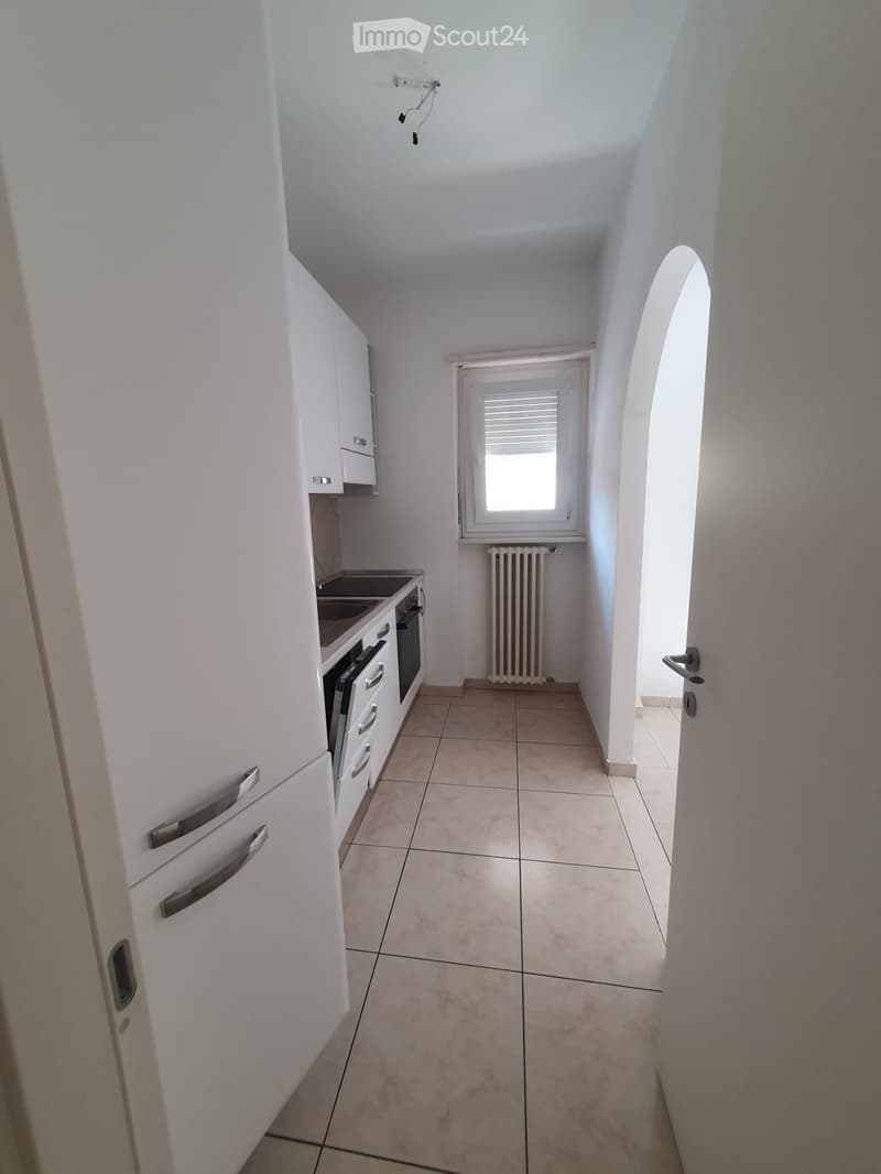 Affitto a Chiasso moderno 2.5 locali libero subito (5)