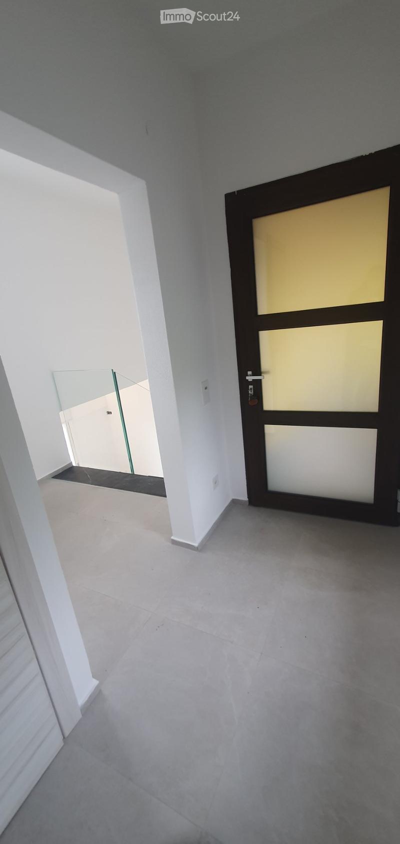 Casa ristrutturata vista lago (3)