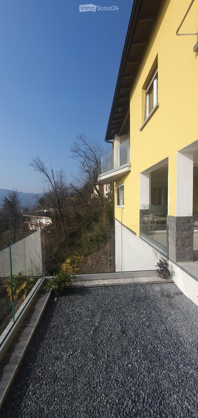 Casa ristrutturata vista lago (7)