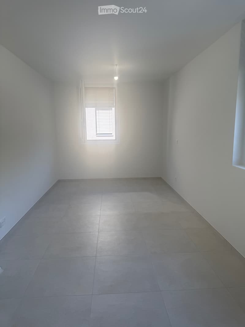 Schönes neues Studio in Uvrier (4)