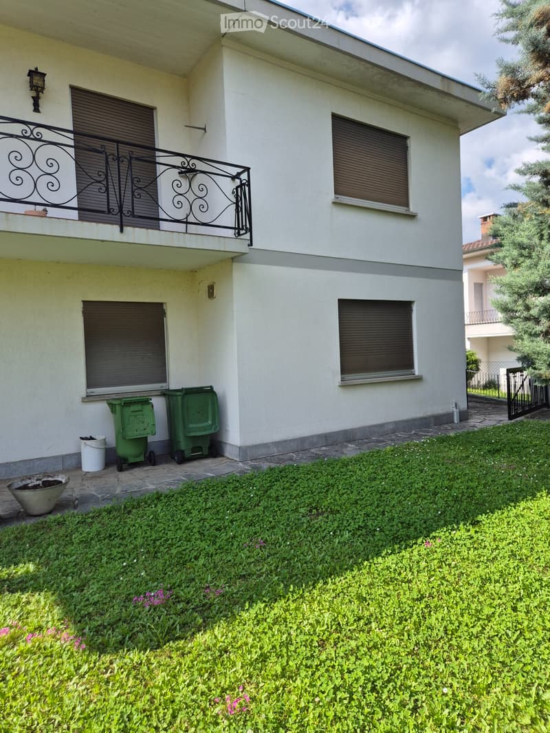 Casa bifamigliare (1)