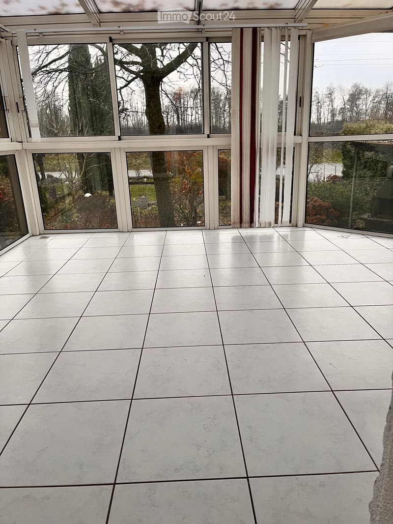 4.5 Zimmer Duplex-Haus mit grossem Garten (5)