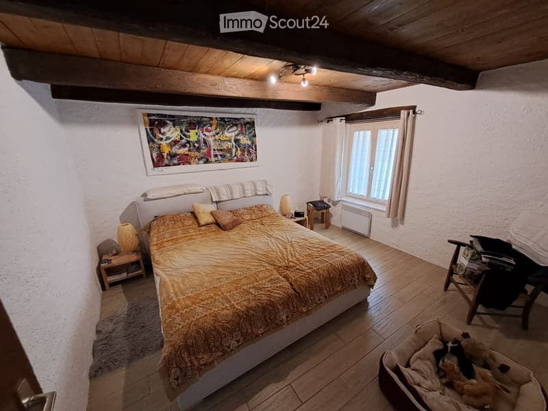 House with 4.5 rooms, exposed beams and fireplace in Miglieglia (5)