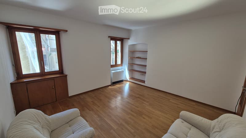 Haus zur Miete - Leben nur wenige Schritte vom See entfernt (1)