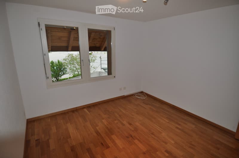 Apartment (5)