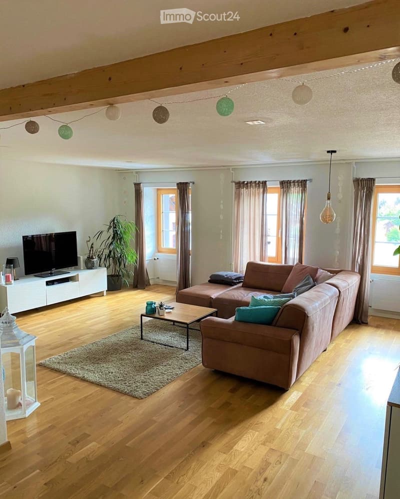 Appartement 3,5 pièces dans une ferme (à partir du 01.10.26 / prix incl. NK) (2)