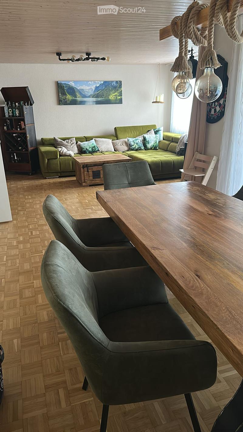 4 1/2 Zimmer Wohnung mit grosser Terrasse (2)