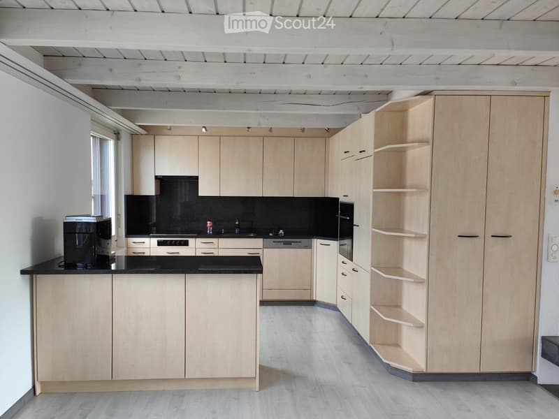 Bella appartamento maisonette di 4,5 locali su due piani (2)