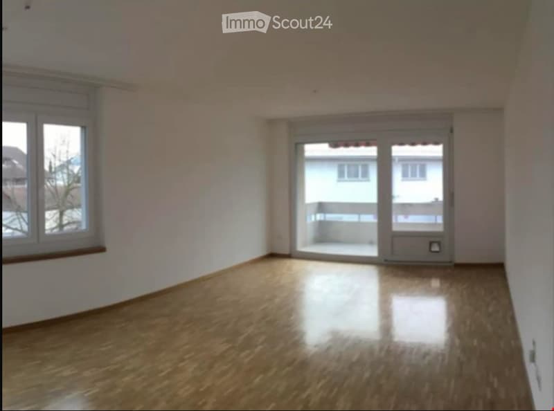4.5 Zimmer-Wohnung in ruhigem Quartier (5)