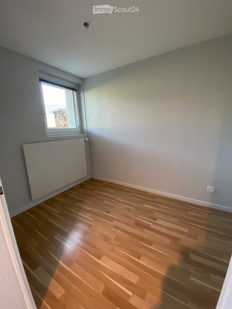 Studio apartment with outdoor seating - available for rent immediately (3)