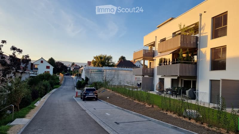 Appartement mit edlen Materialien über dem Durchschnitt (4)