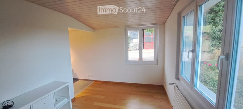 Charmante 1.5-Zimmer-Wohnung in Böztal ab sofort. (2)