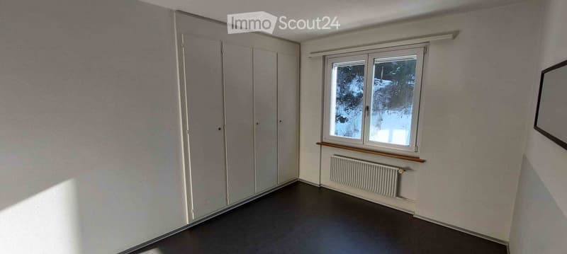 4 1/2-Zimmerwohnung und separates Studio in Zweifamilienhaus (6)