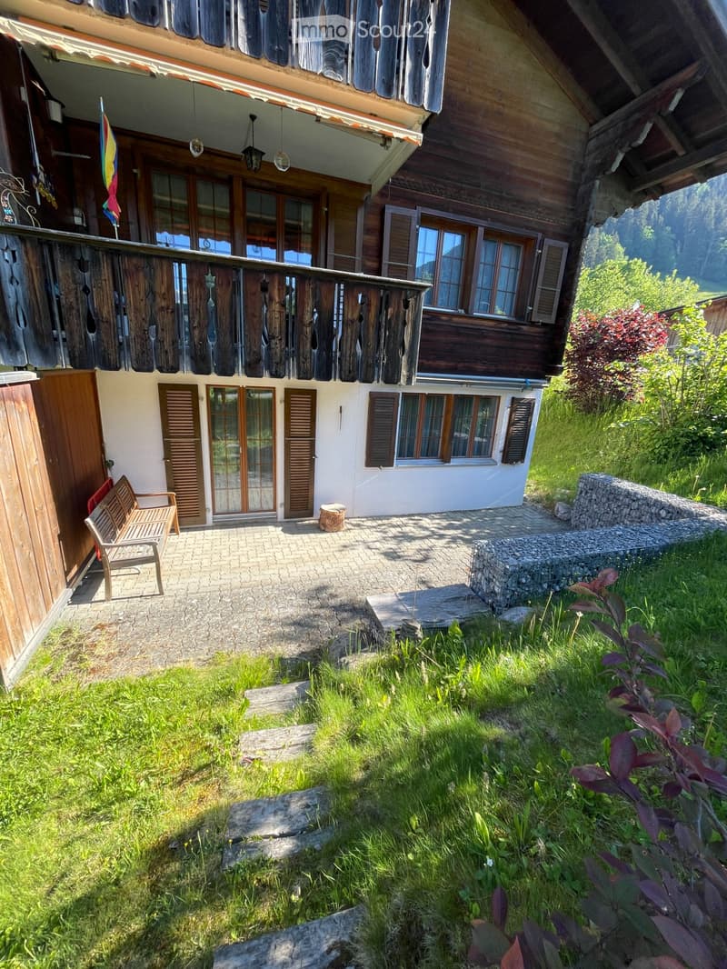 3-Zimmer-Gartenwohnung mit Zweitwohnungsstatus in Zweisimmen (1)