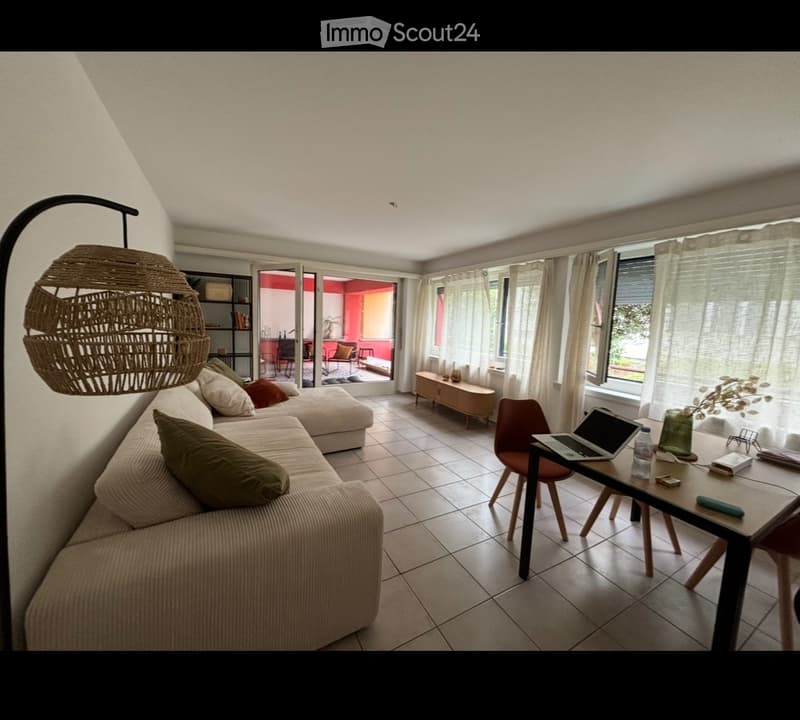2 Zimmer mit privatem Garten und großer überdachter Terrasse (1)