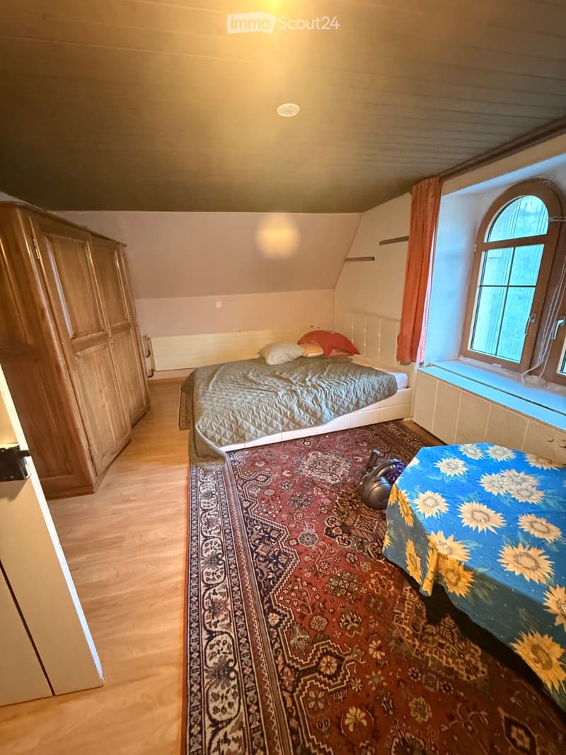 Room for rent (4)